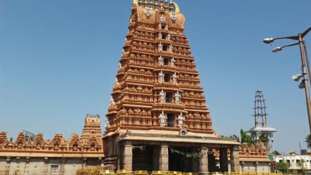 ಮೈಸೂರಿನ ಚಾಮುಂಡೇಶ್ವರಿ ದೇವಸ್ಥಾನ