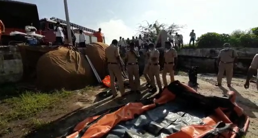 rescue opration continues In Krishna river