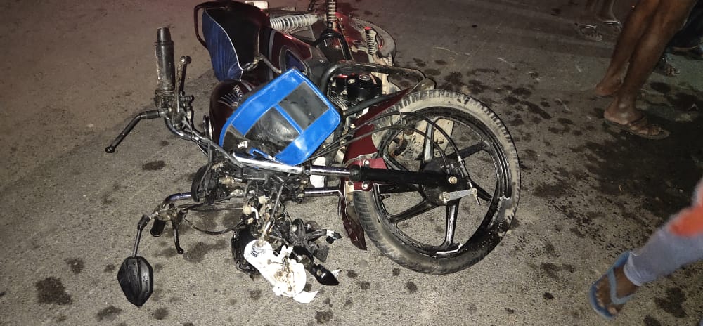 bike crusdeadly accident in raichur, one died, four injuredh