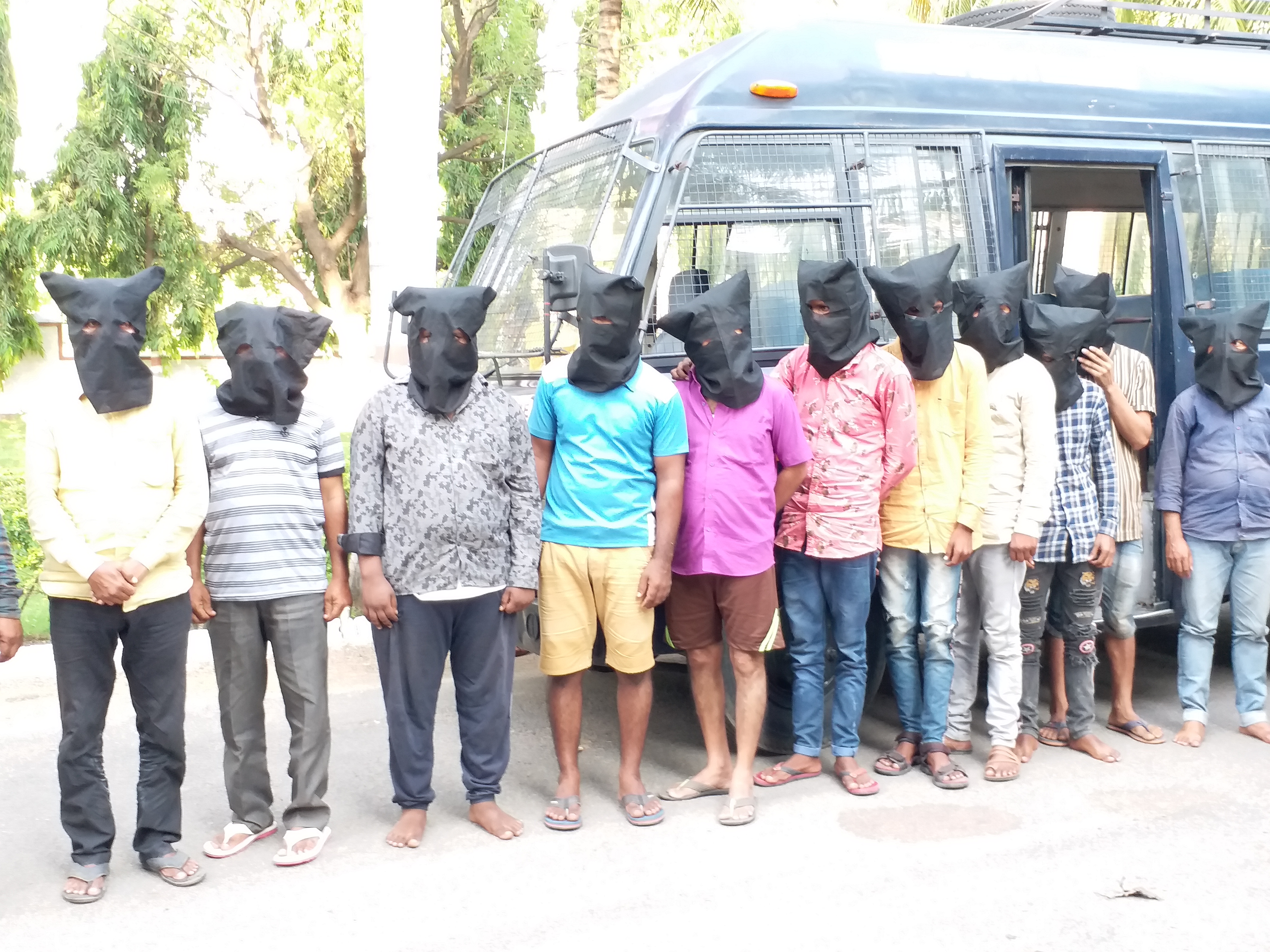 robbers arrested in raichur