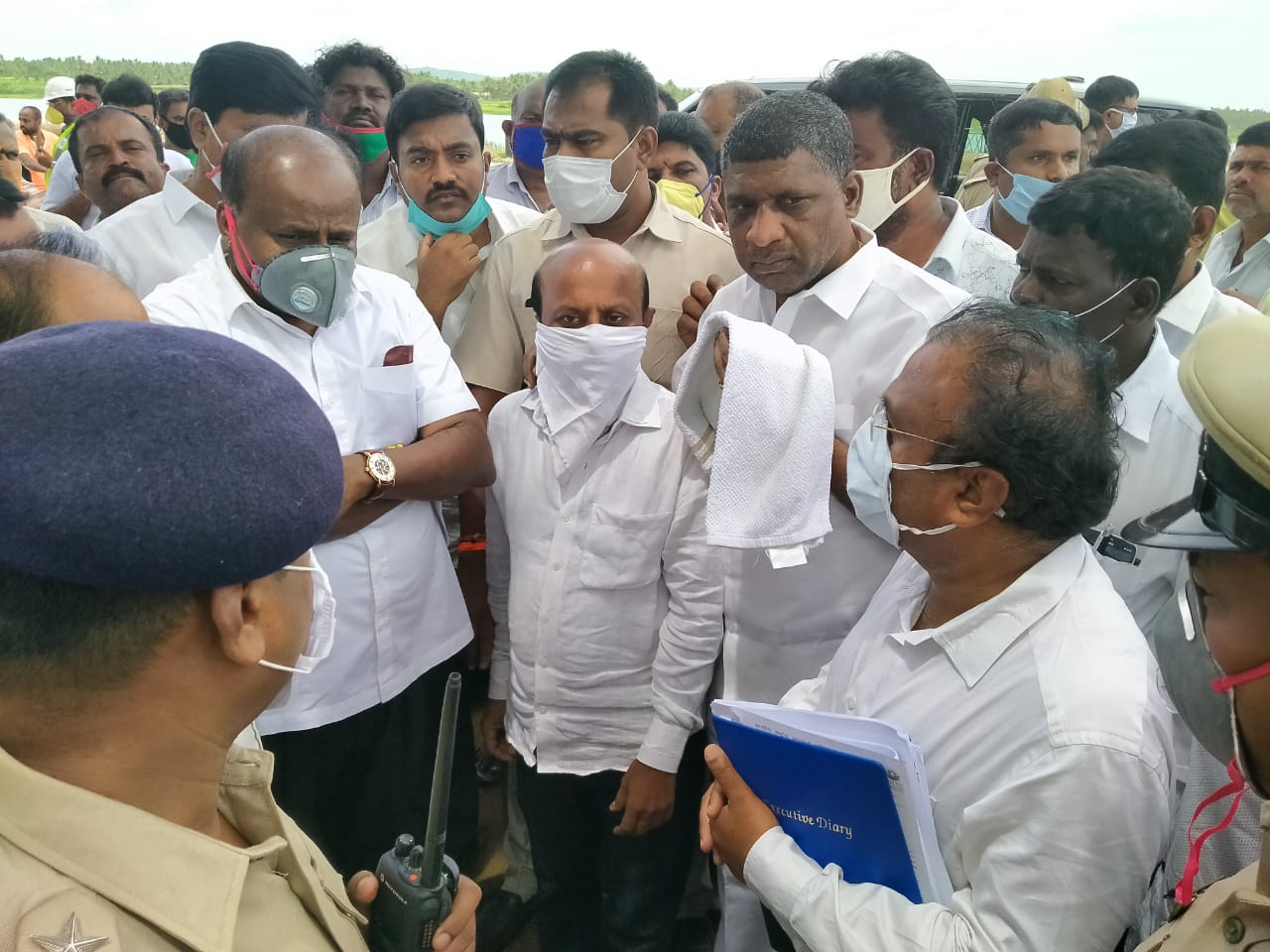 Ex cm H D kumaraswamy visited channapatna