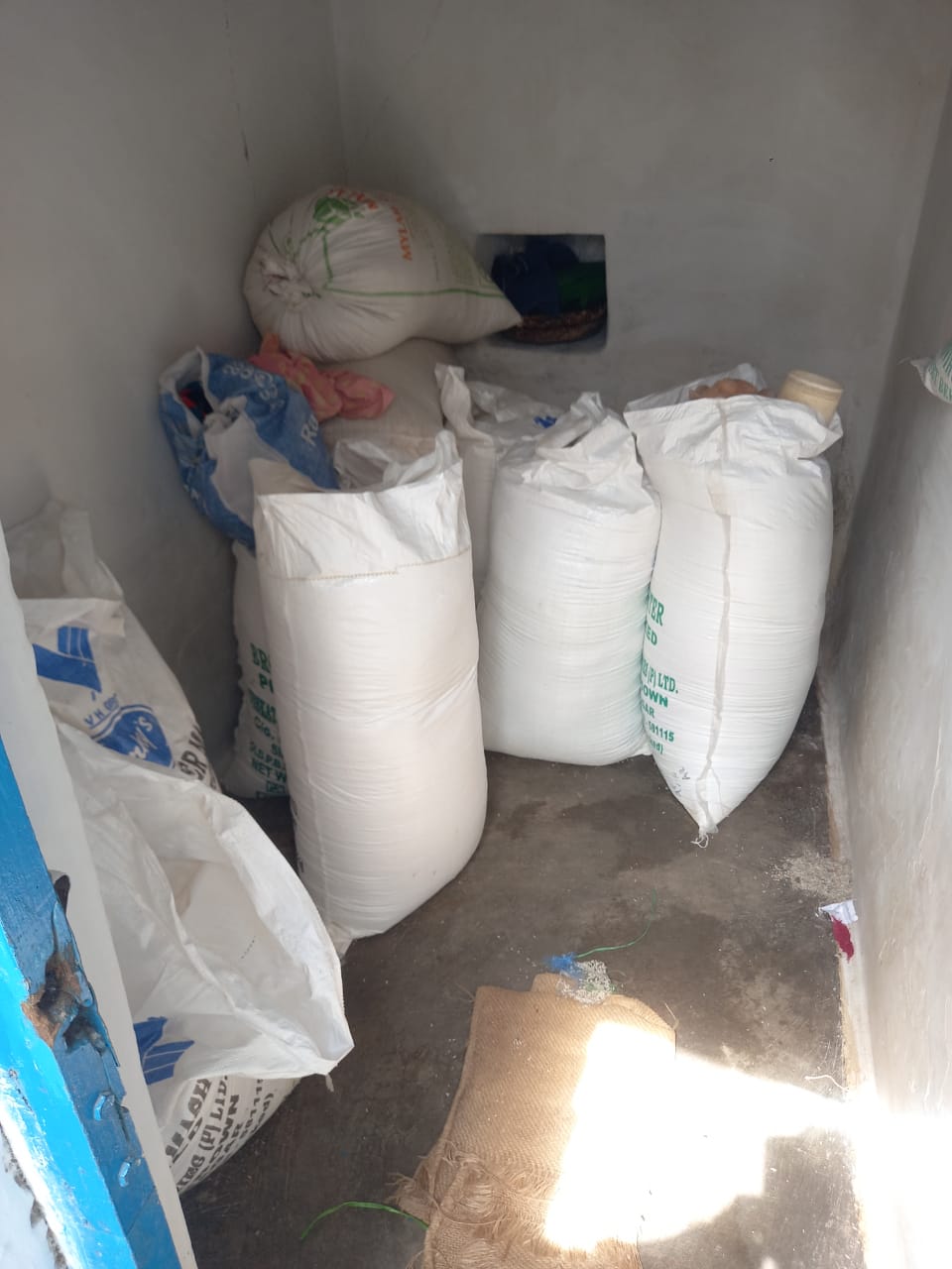 Rice foreclosure of 6 quintals of illegal rations ranebennuru