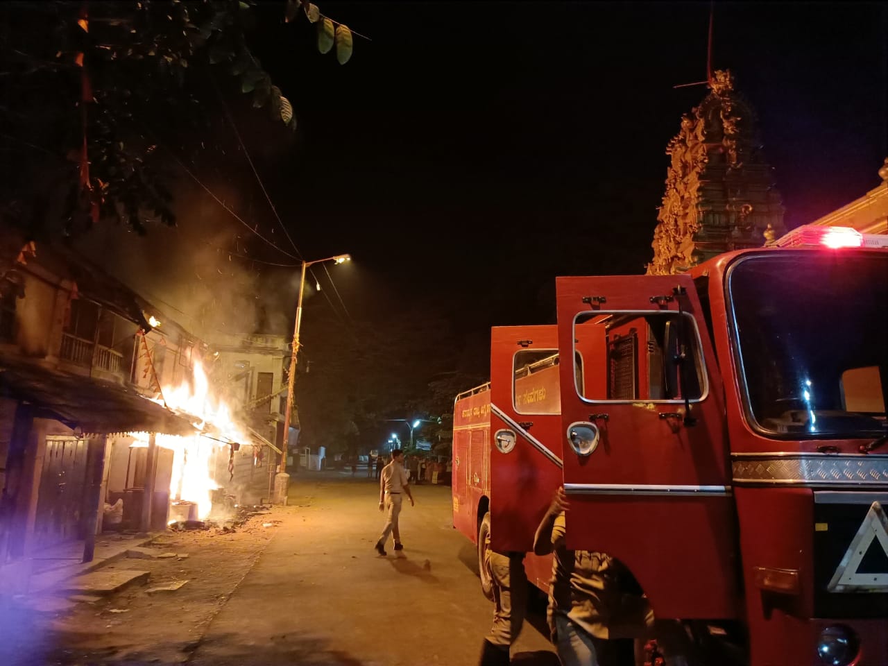 house-and-shop-burnt