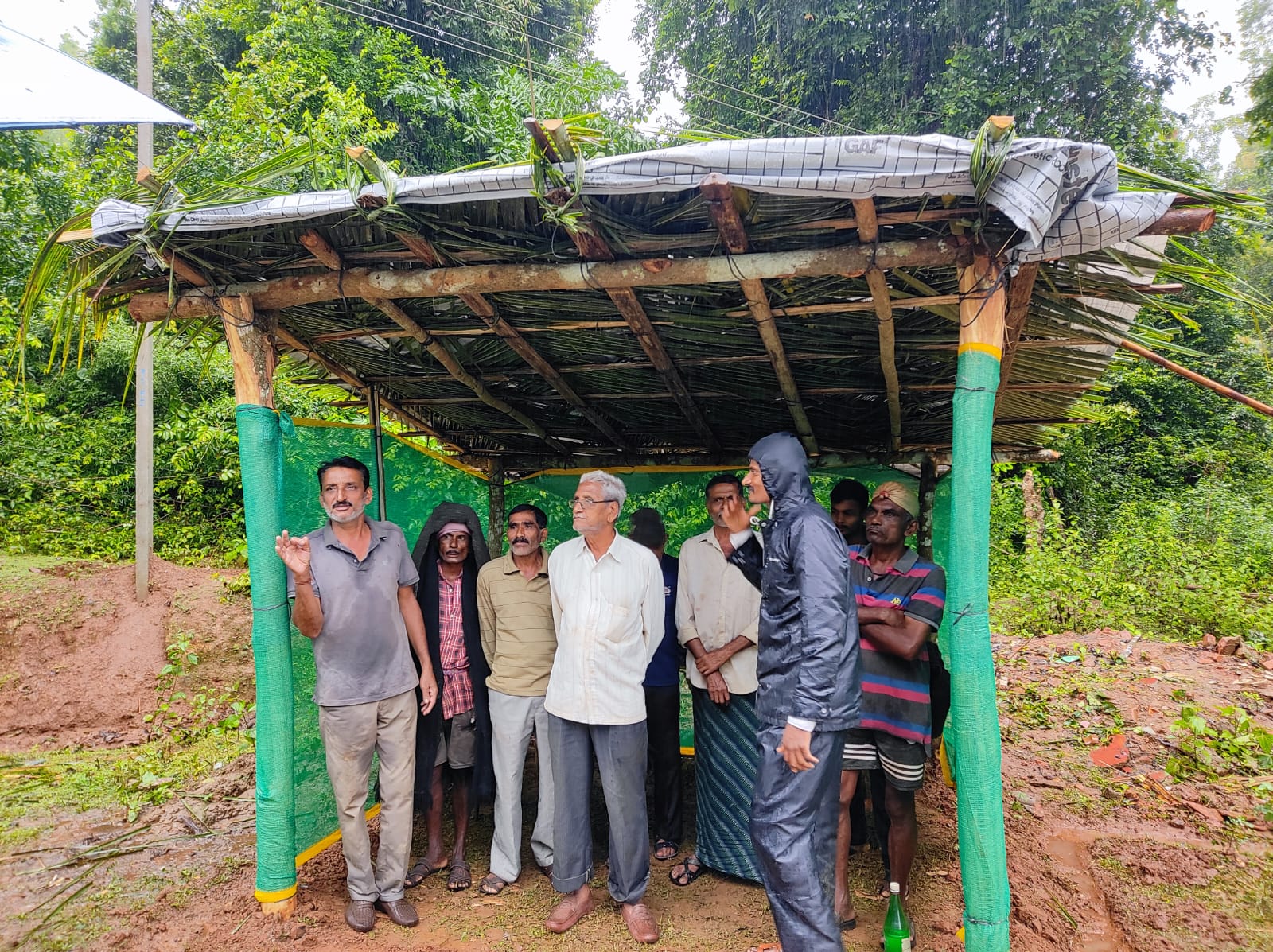 villagers built bus stand in Shivamogga