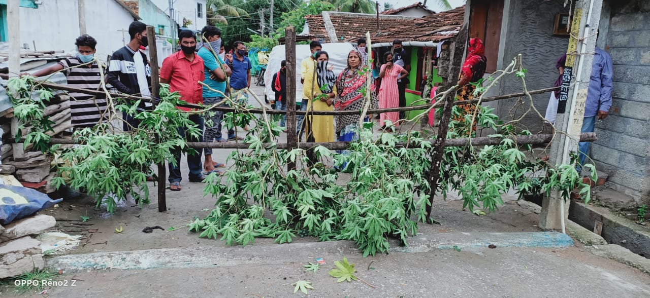 ಶಿವಮೊಗ್ಗ ನಗರದ ಕೆಲ ರಸ್ತೆಗಳು ಸೀಲ್​​ಡೌನ್