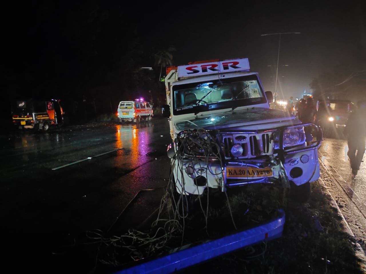 man killed in road accident, man killed in road accident at Kundapura, Kundapura road accident, Kundapura road accident 2020, Kundapura road accident 2020 news, ರಸ್ತೆ ಅಪಘಾತದಲ್ಲಿ ವ್ಯಕ್ತಿ ಸಾವು, ಕುಂದಾಪುರ ರಸ್ತೆ ಅಪಘಾತದಲ್ಲಿ ವ್ಯಕ್ತಿ ಸಾವು, ಕುಂದಾಪುರ ರಸ್ತೆ ಅಪಘಾತ, ಕುಂದಾಪುರ ರಸ್ತೆ ಅಪಘಾತ 2020, ಕುಂದಾಪುರ ರಸ್ತೆ ಅಪಘಾತ 2020 ಸುದ್ದಿ,