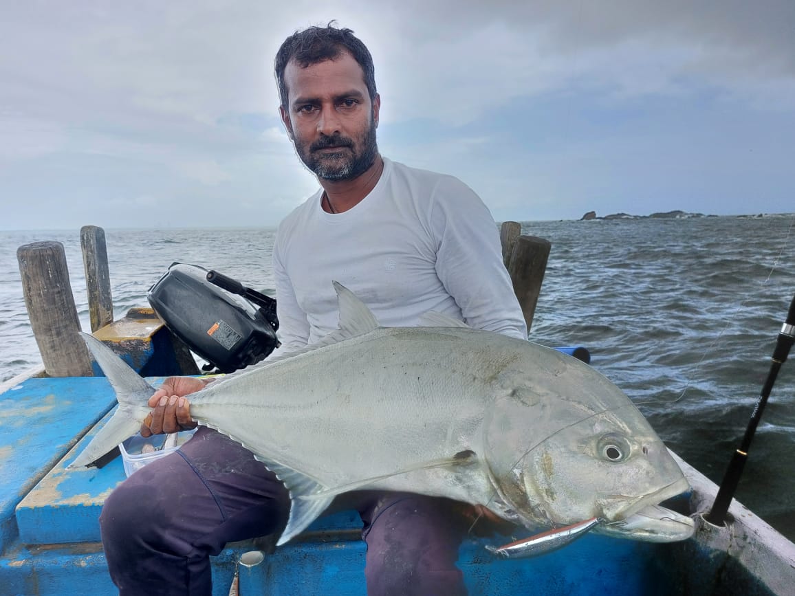 Two huge fishes have been caught in Malpe beach  Udupi