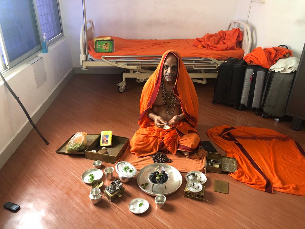 Sri Sugunedra Theertha Swamiji