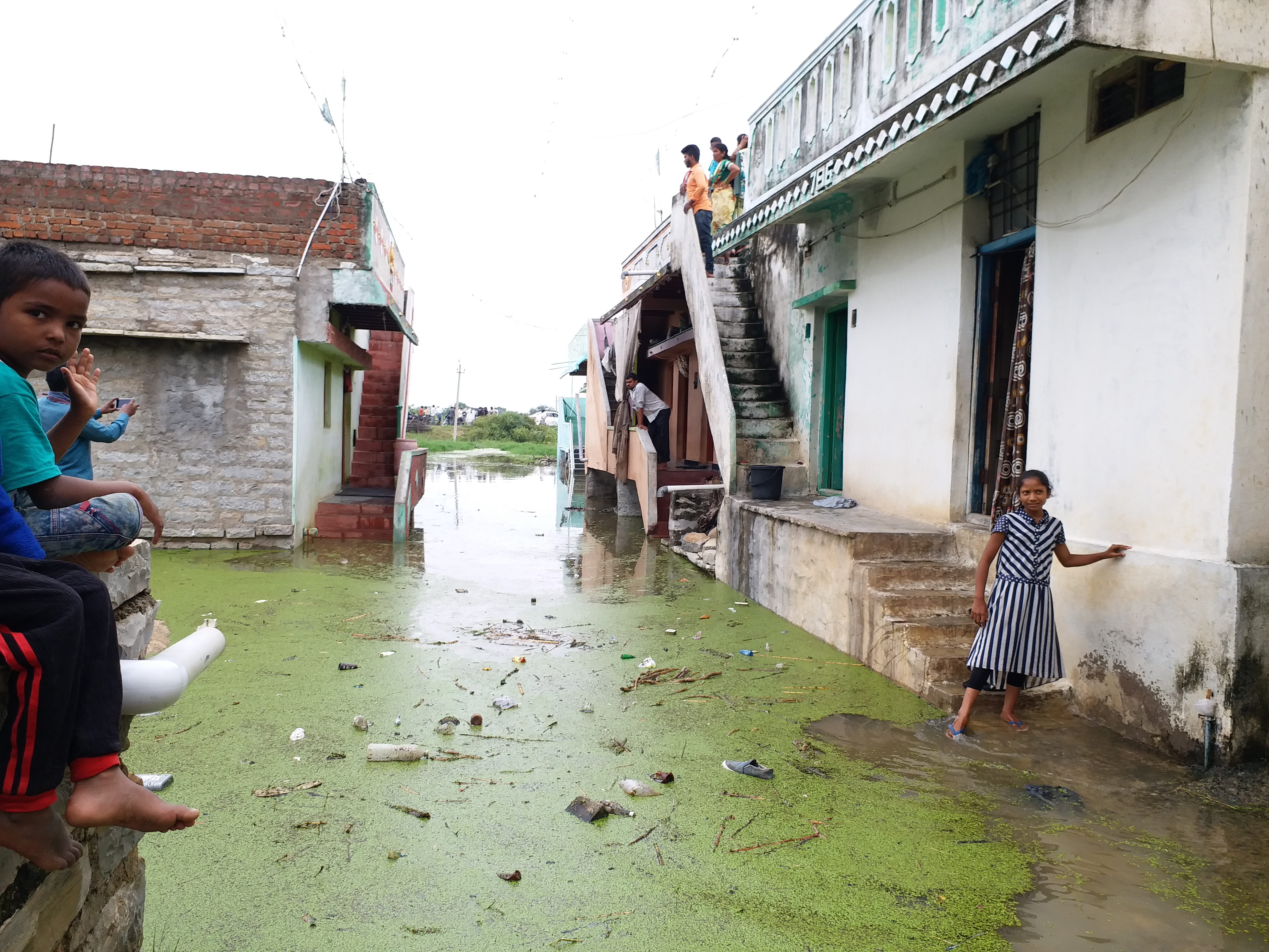 People in Yadgir district are worried due to Heavy rain