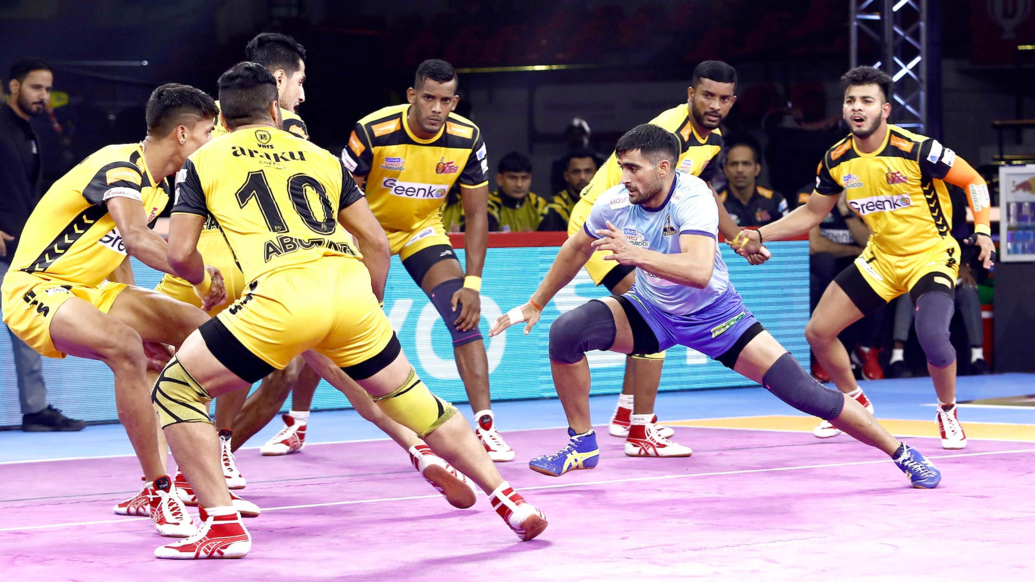 Telugu Titans , Tamil Thalaivas , Bengaluru, PKL 7