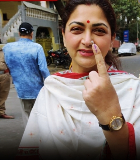 VIPs cast their votes in TN Urban Civic body polls