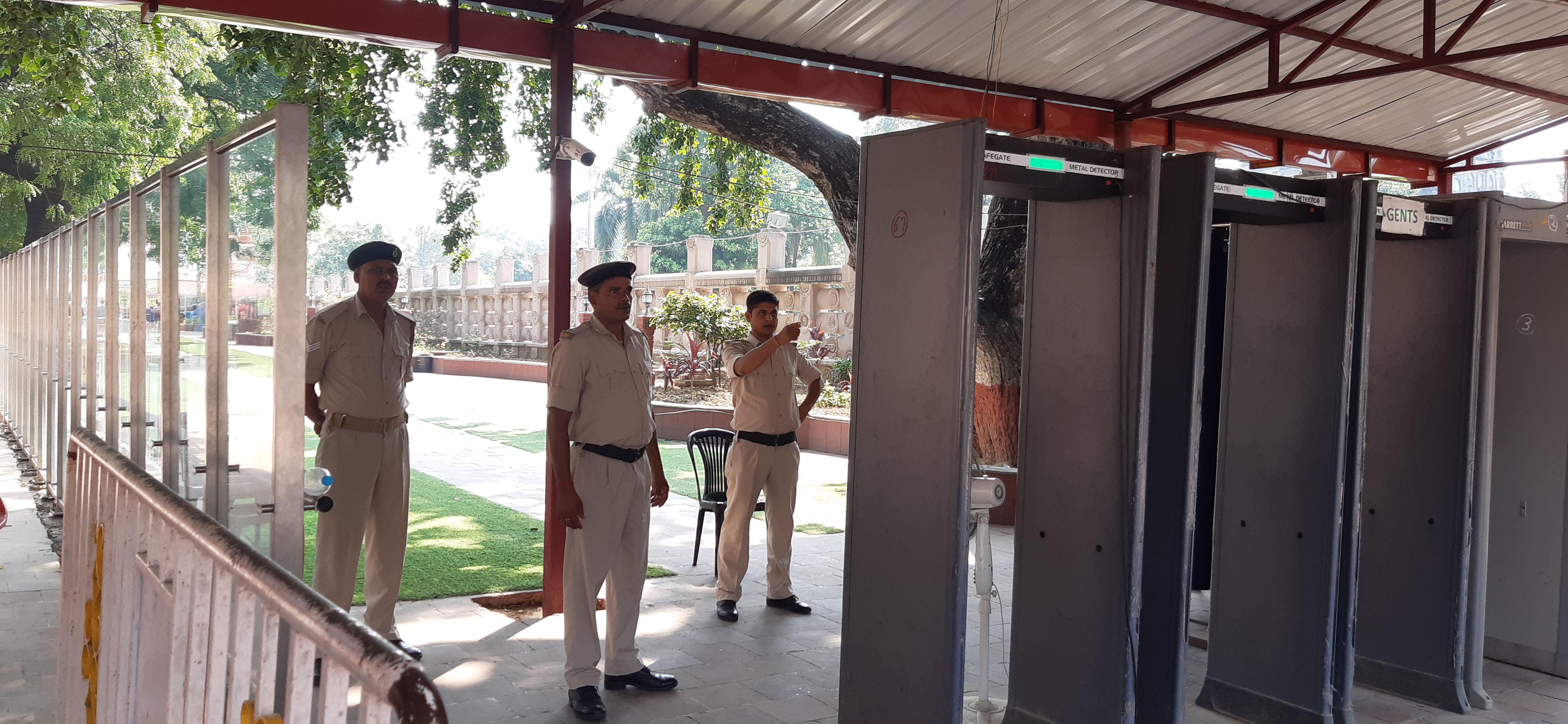 mahabodhi temple bodhgaya