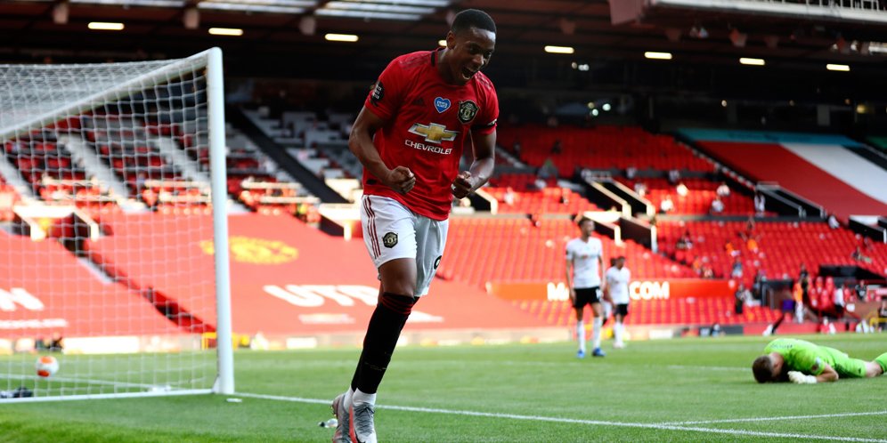 EPL: Martial nets hat-trick as Manchester United thrash Sheffield United 3-0