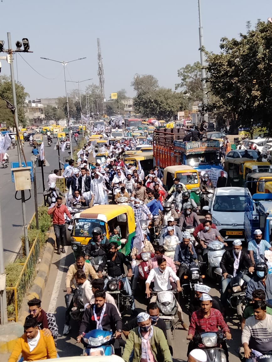 manish sisodia roadshow in ahmedabad