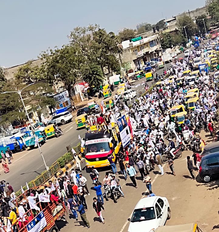 manish sisodia roadshow in ahmedabad