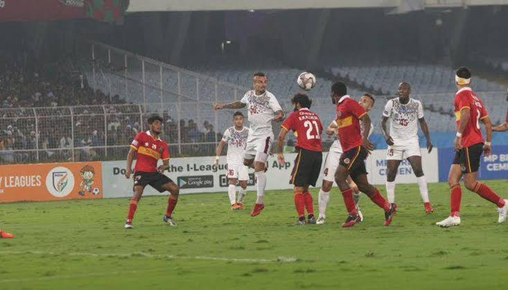 Table-Toppers Mohun Bagan defeat East Bengal 2-1 in intense Kolkata derby