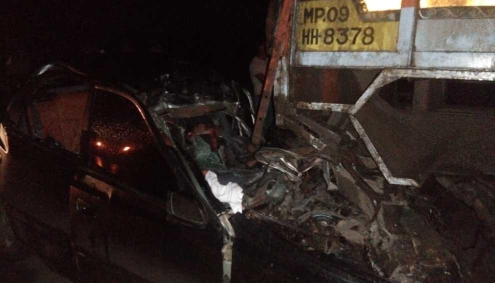 The speeding truck hit the car coming from its opposite direction on Ahmednagar-Daund Road.