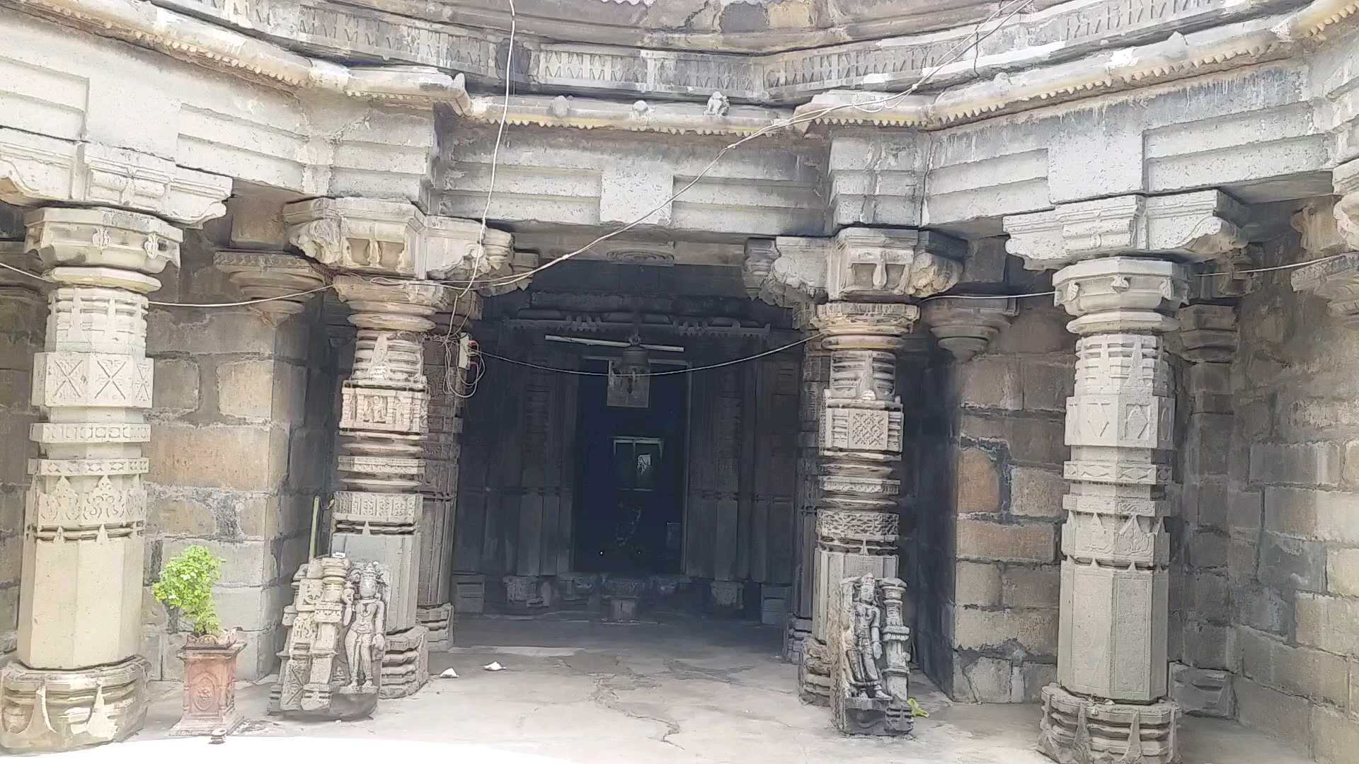 Anandeshwar Mahadev Temple