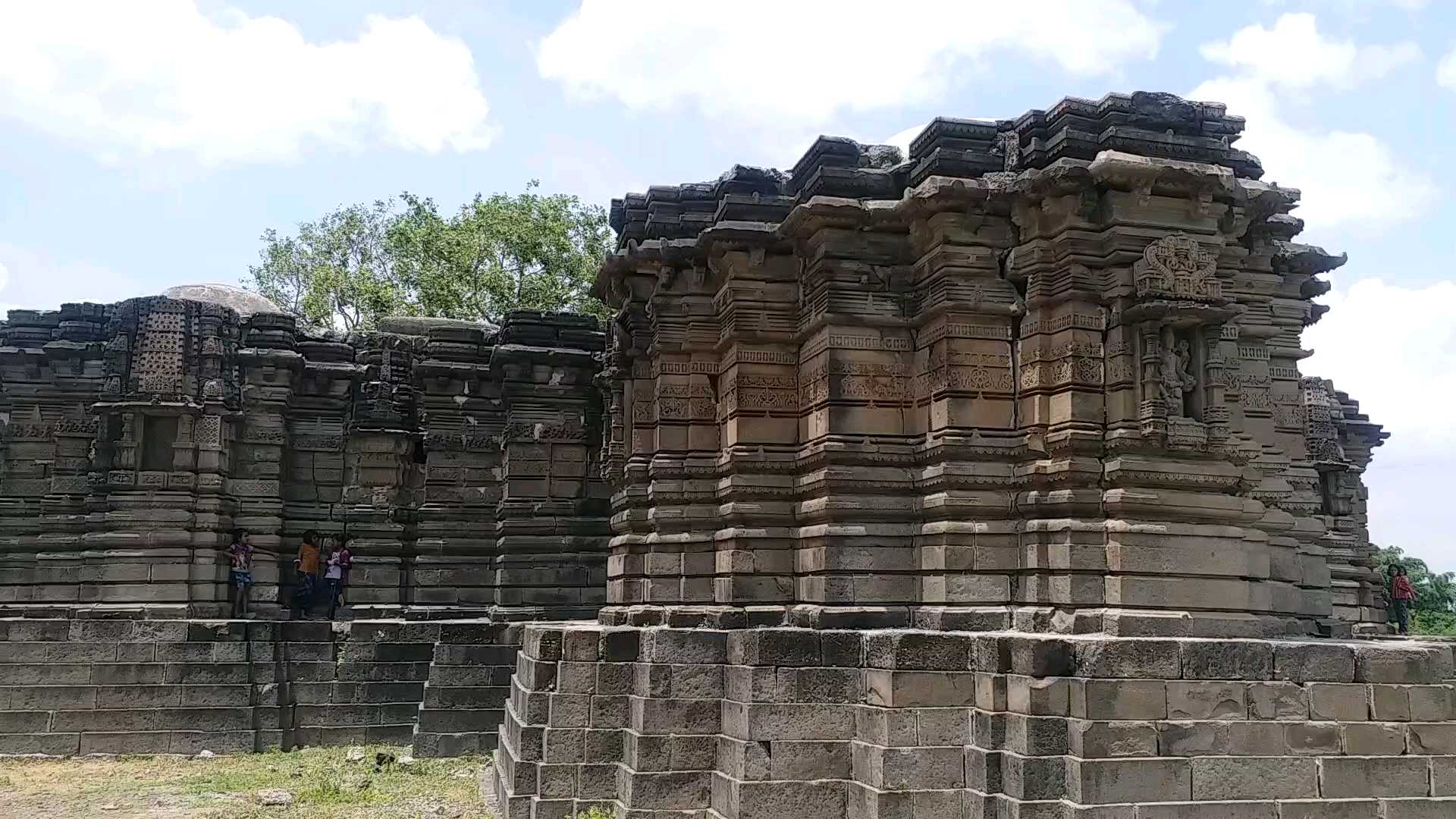 Anandeshwar Mahadev Temple