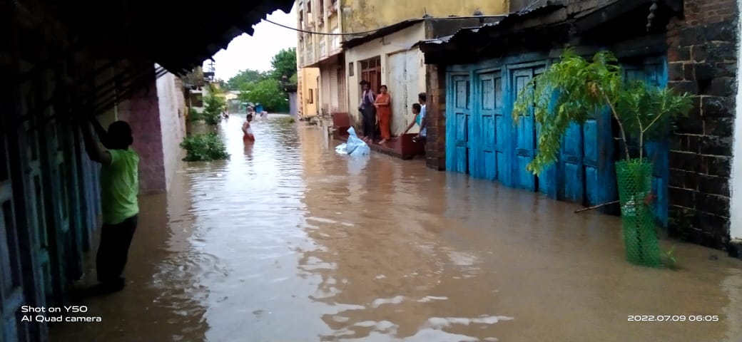flood in Jaleshwar river