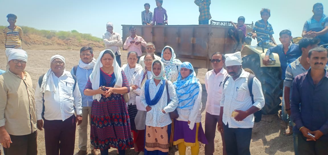 Illegal sand mining  jalgaon