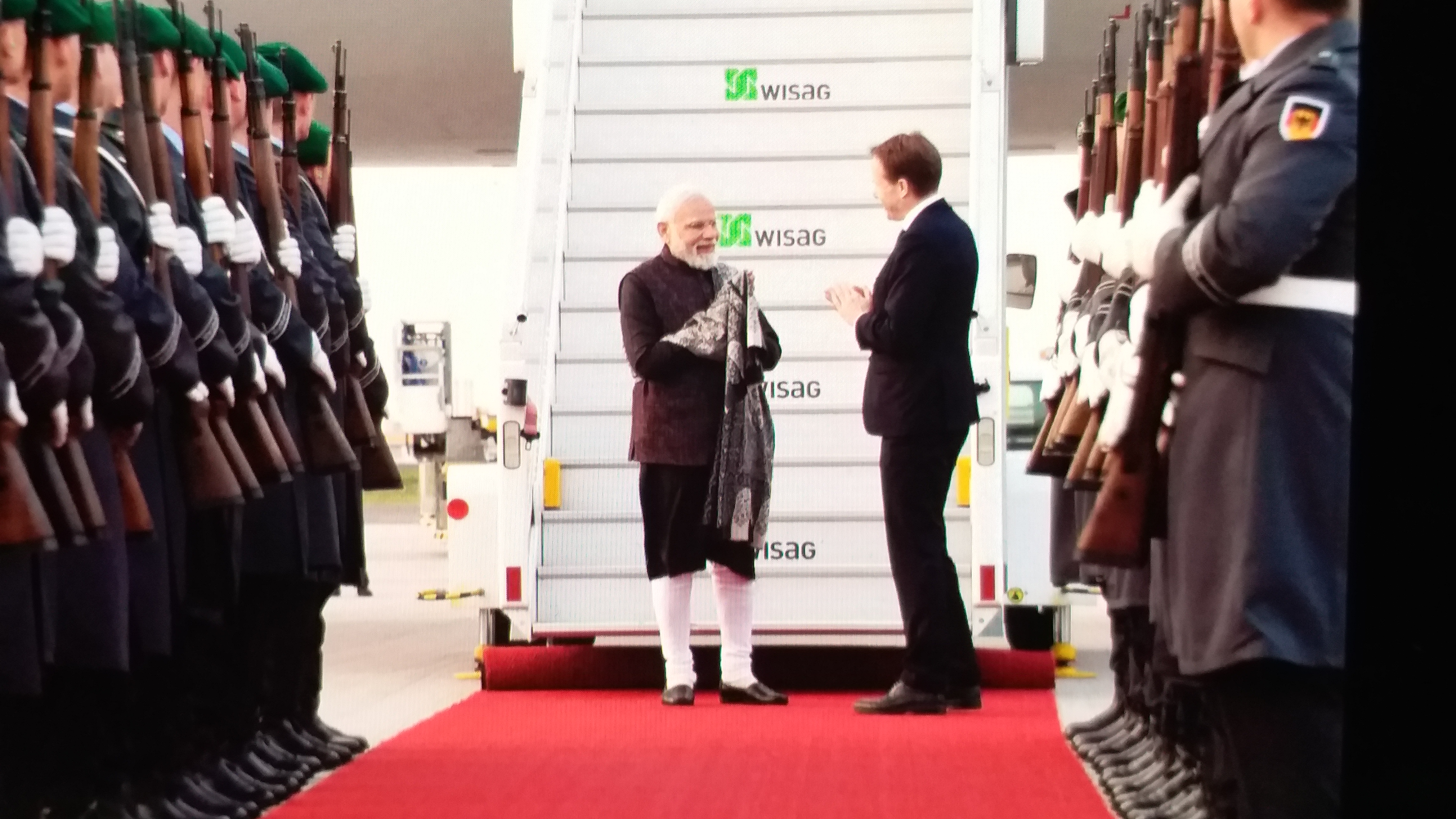 Modi welcomes in berlin