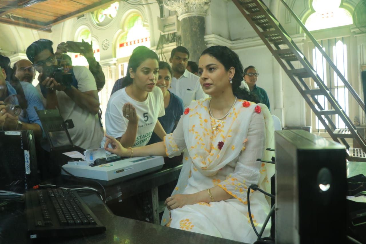 Kangna ranaut issues ticket at the CSMT station in Mumbai before Panga trailer release