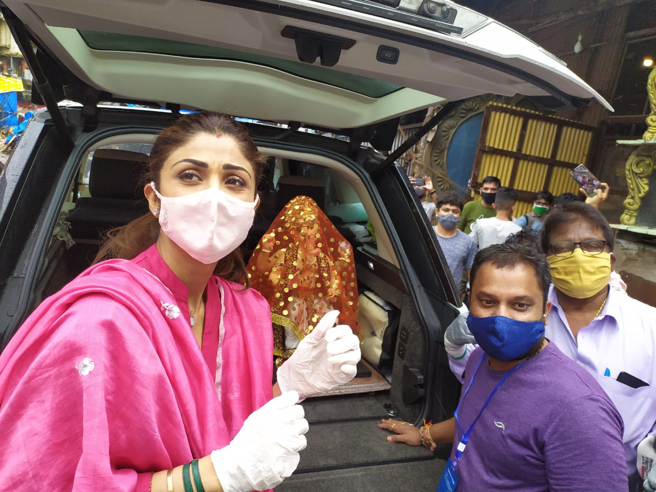 Ganeshotsav 2020: Shilpa Shetty Brings Home Ganpati as She Gears Up for Ganesh Chaturthi