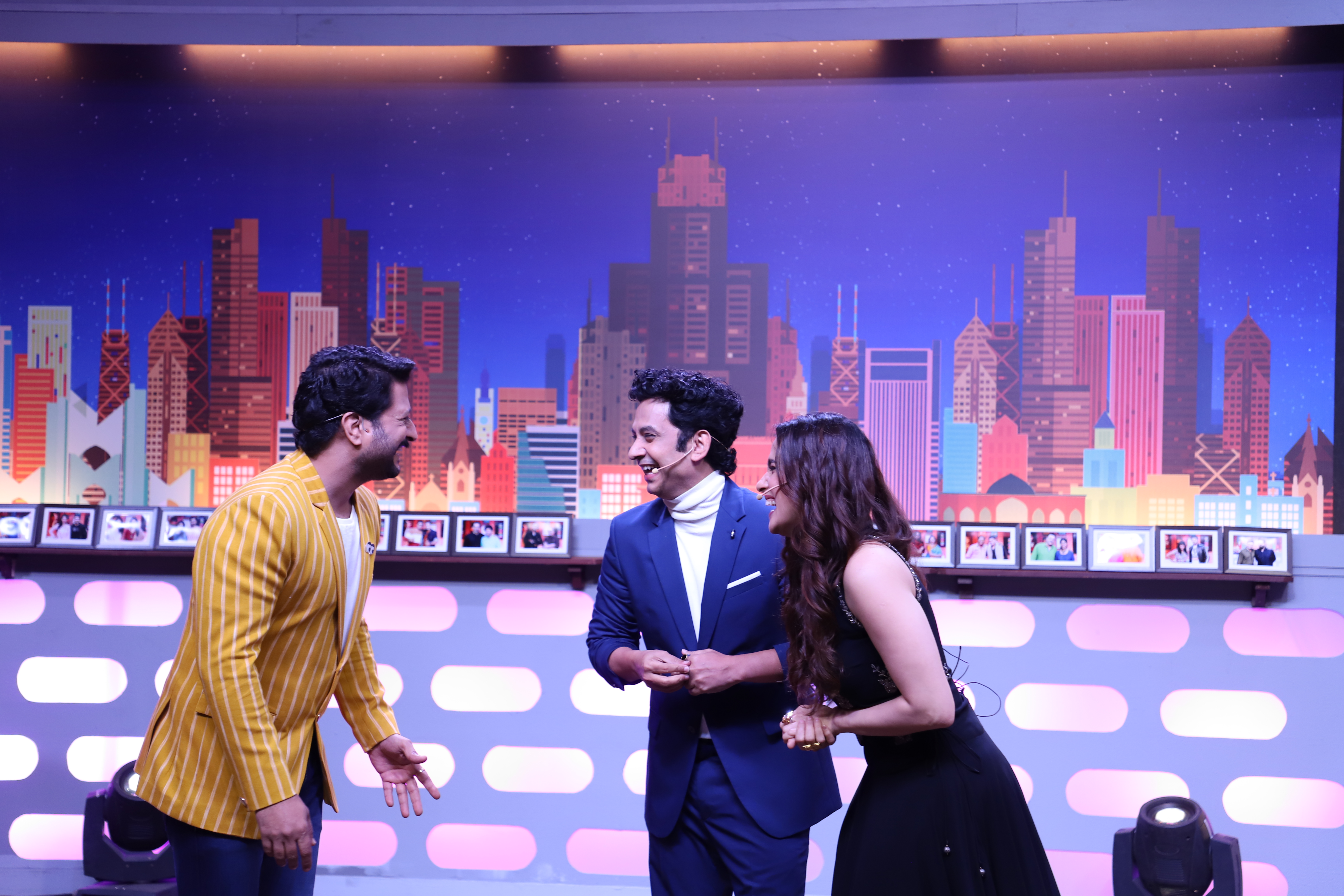 Priya Bapat and Umesh Kamat lovestory in don special programme