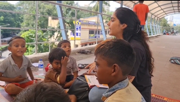 junoon organization provides education of poor students in mumbai