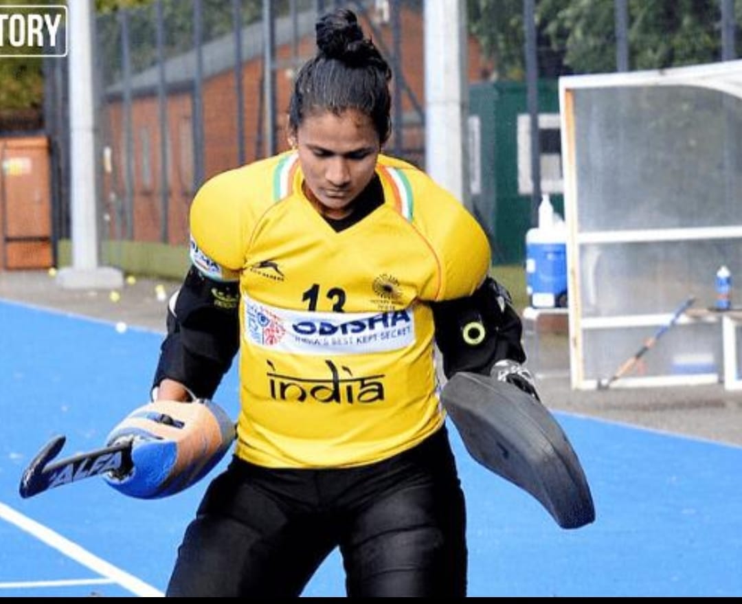 Four players of Railways selected in women's hockey team