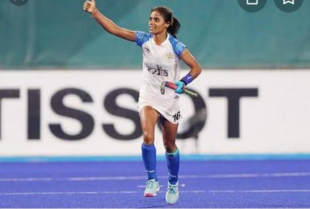 Four players of Railways selected in women's hockey team