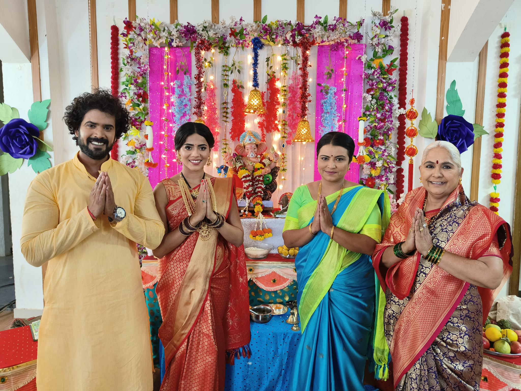 Ganapati Bappas arrival with pomp in the  serials of colors marathi