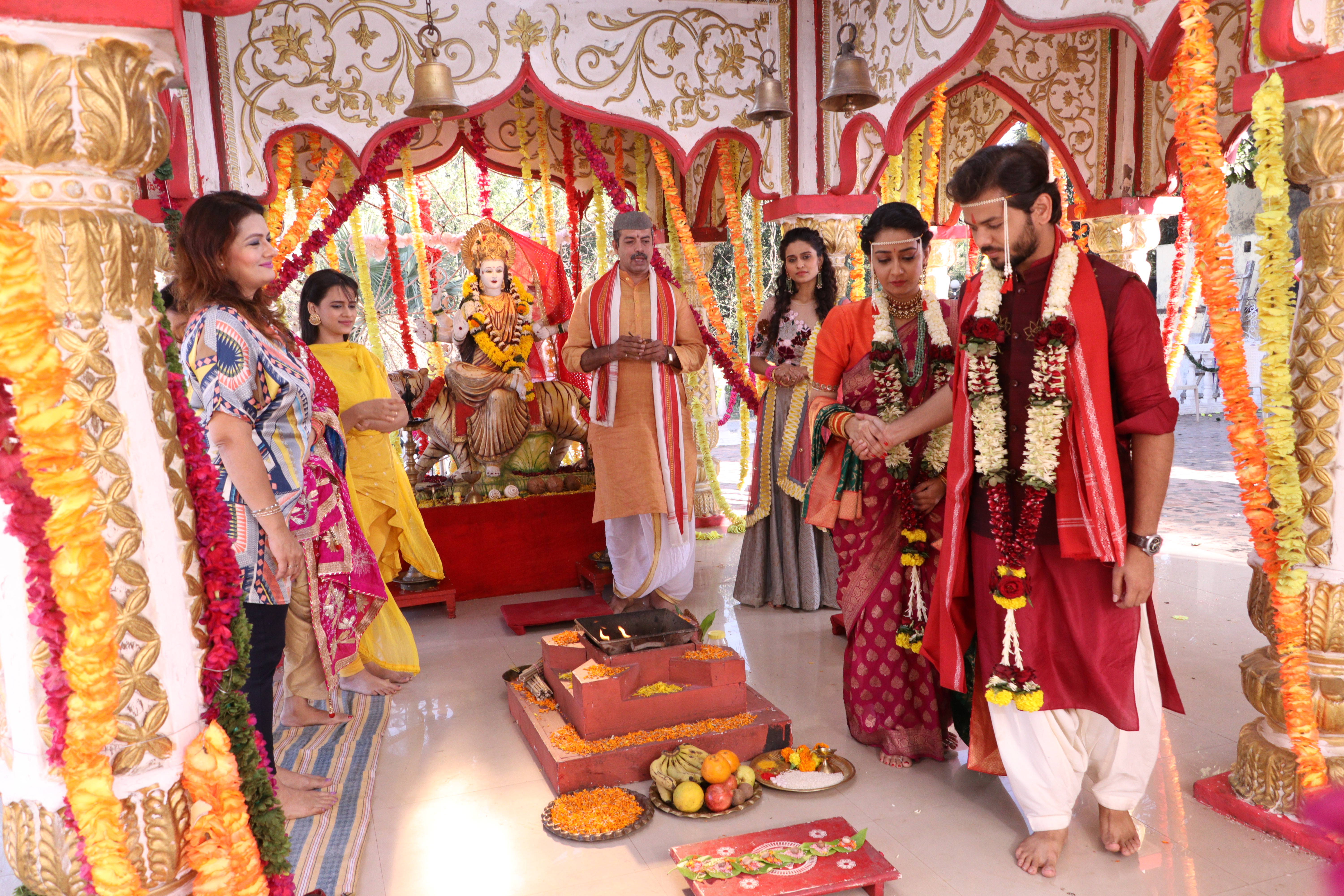 sony marathi shrimantagharchi soon maha episode