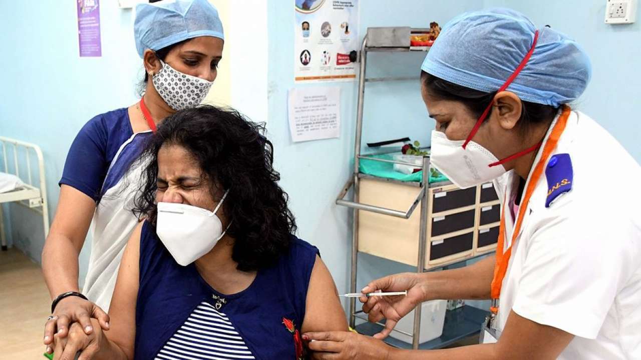 Woman receives Covid vaccine