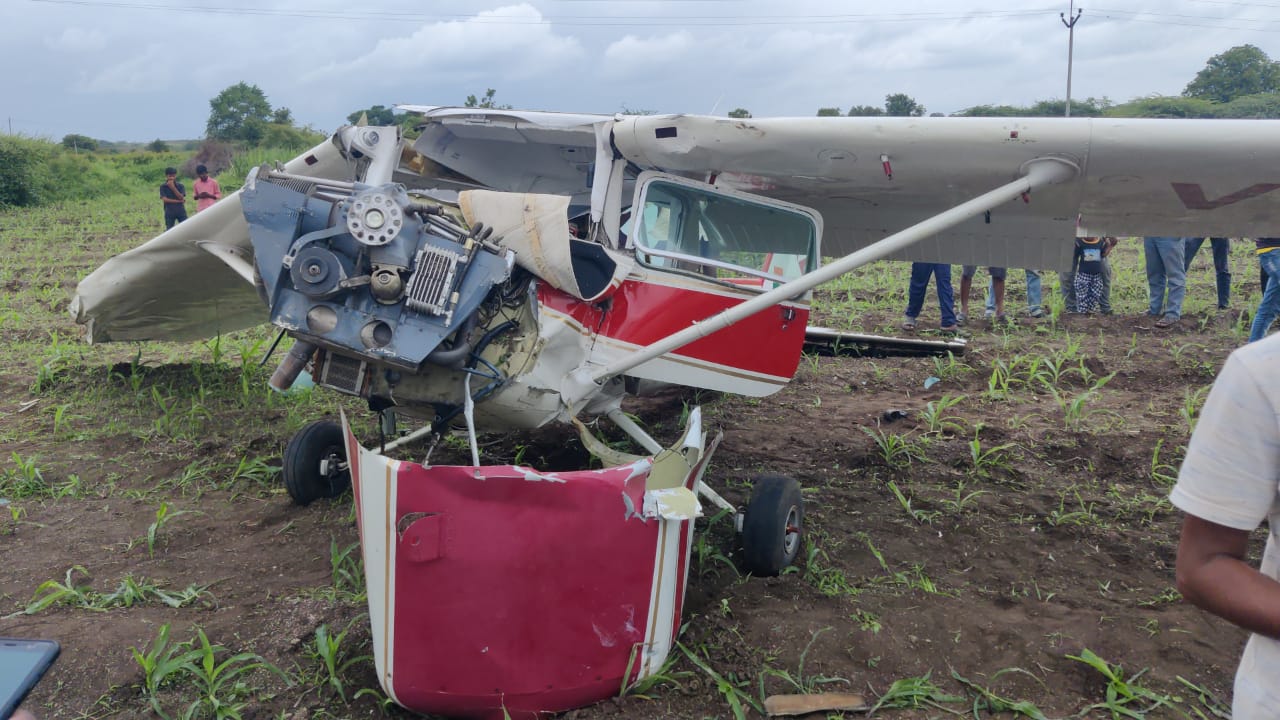 Helicopter crashed in Indapur