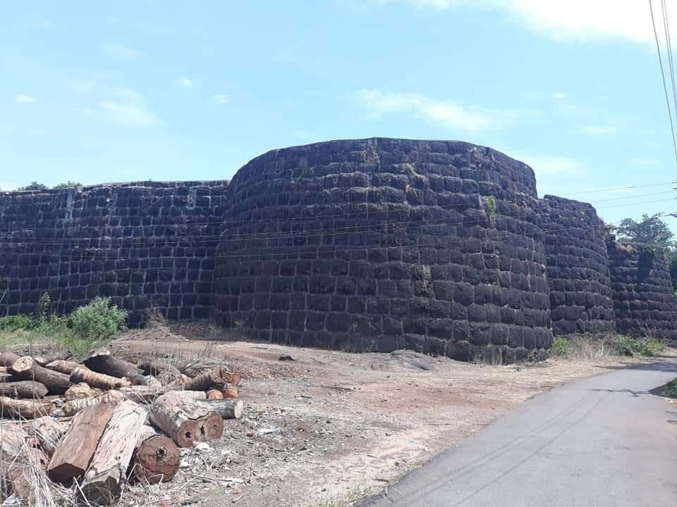 forts in raigad