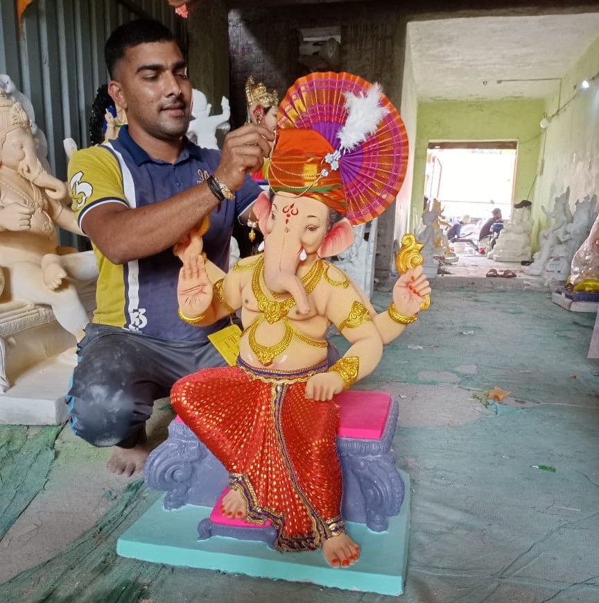 Ganesha idols in Pen