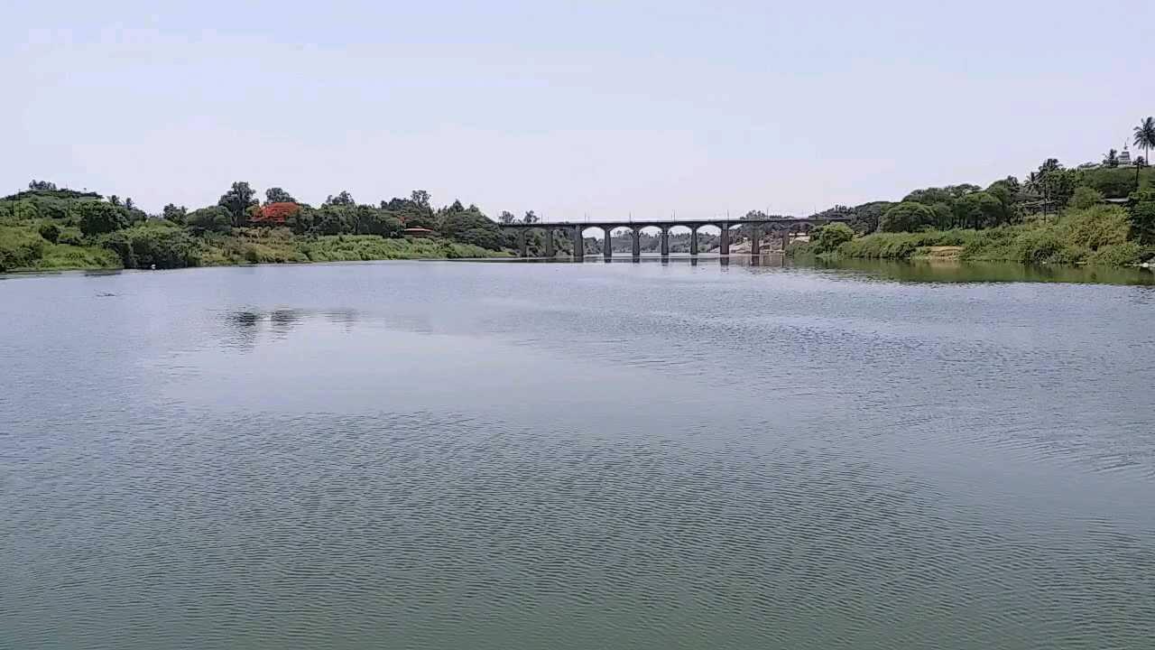 प्रदूषणाच्या विळख्यात कृष्णामाई,