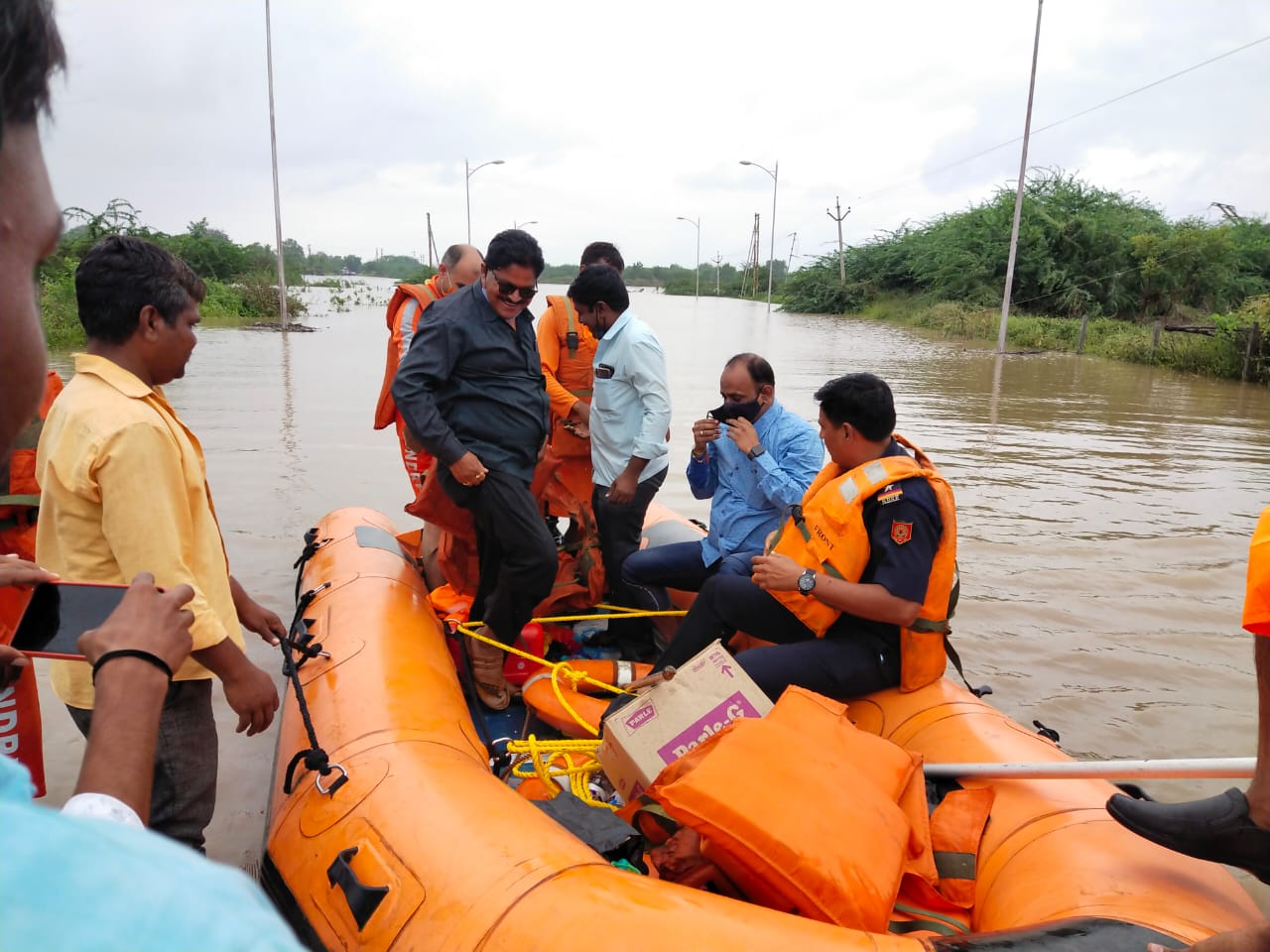 NDRF troops in Solapur