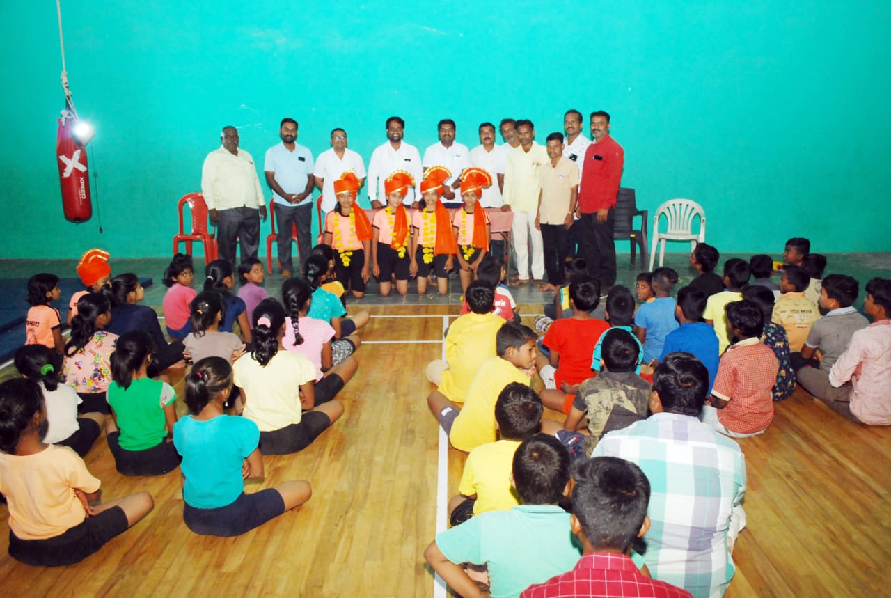 The success of Karamal players in the district level Mallakhamba tournament