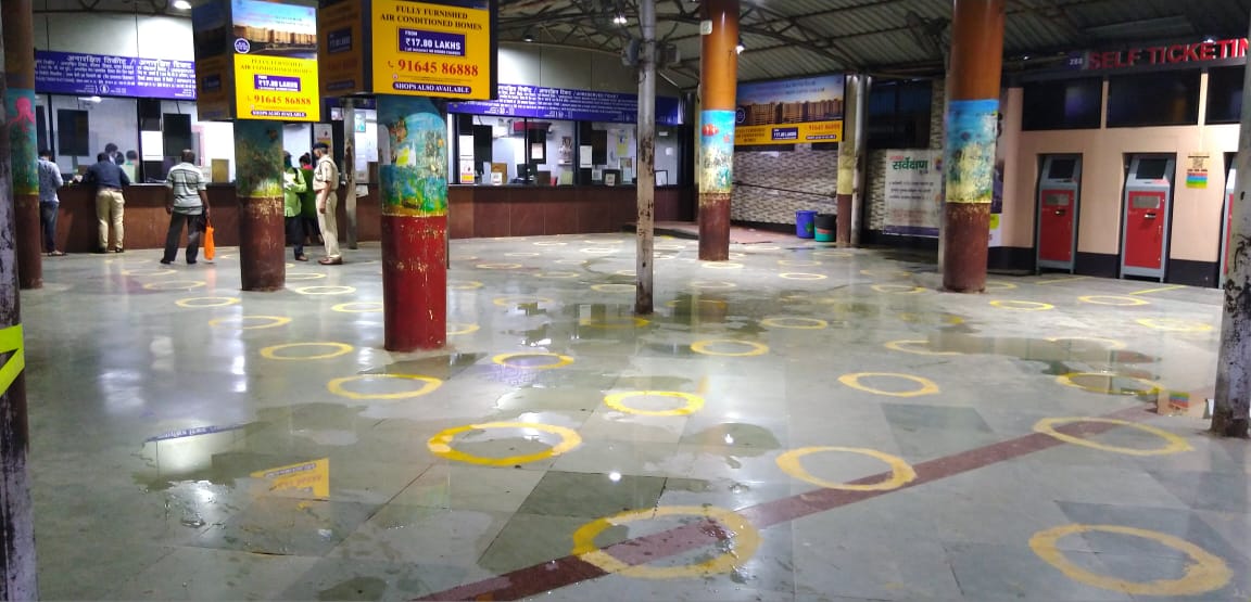 Marking at the railway station to keep social distance in thane