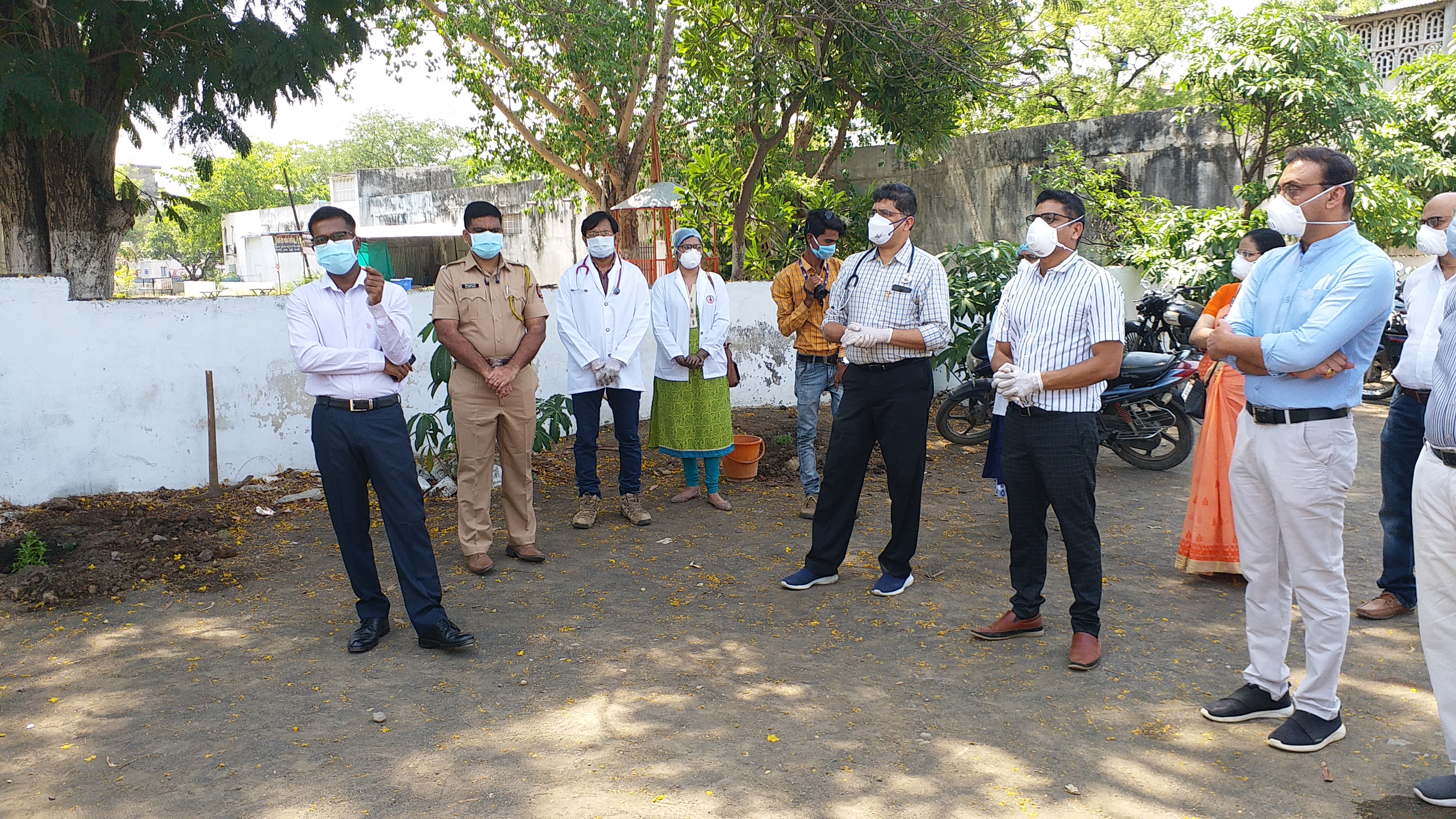 corona virus medical checkup for police parsonel in wardha