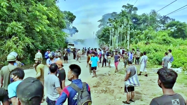 Border clash: 6 cops killed, Assam urges Mizoram to restore peace
