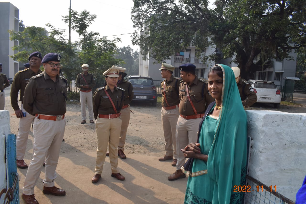 MP Mandla police Parade