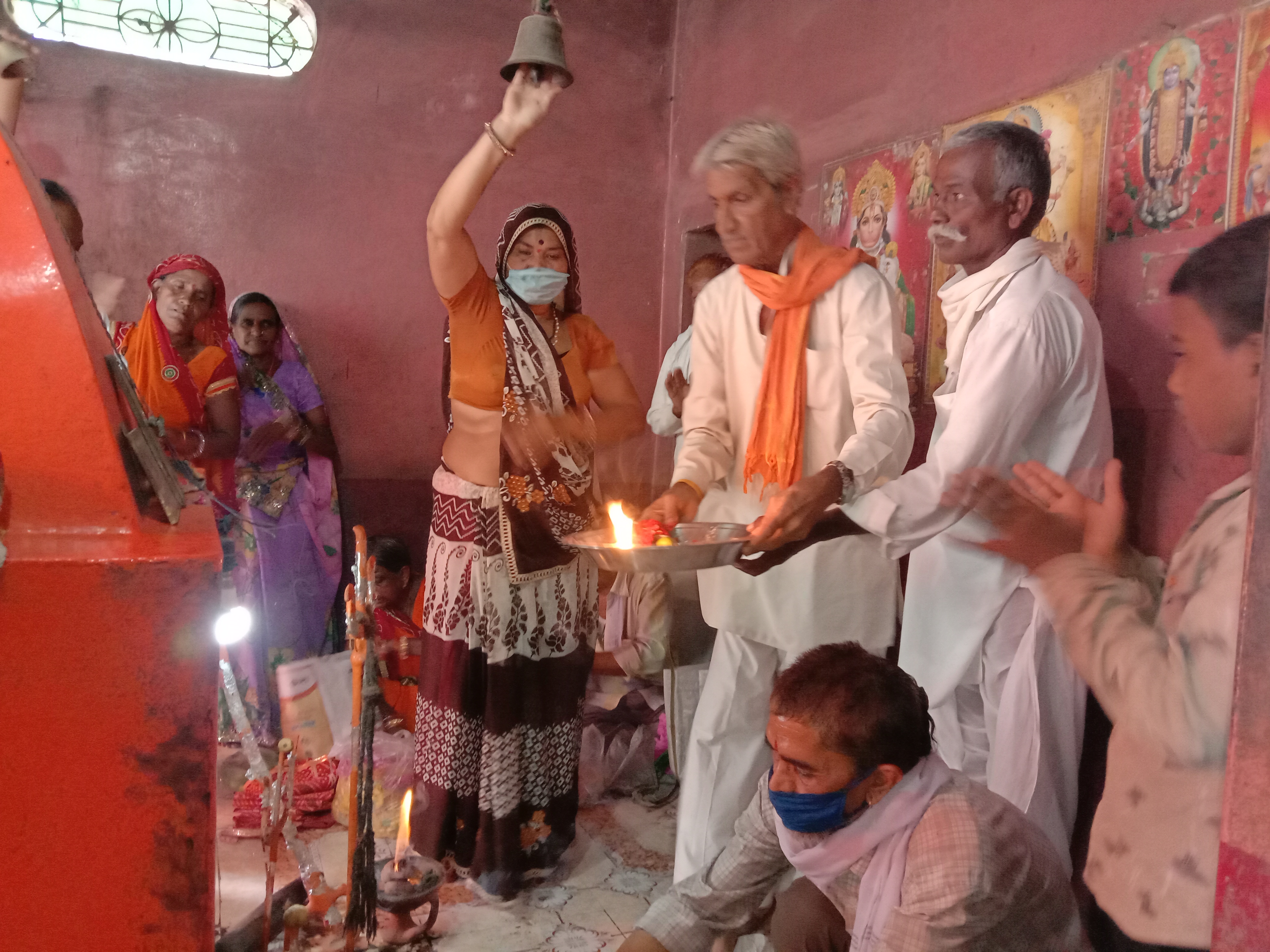 Women collected donations for the rain and took out a procession from the drum