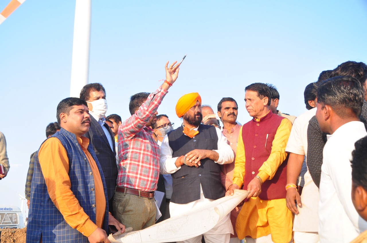 Minister Hardeep Singh Dung