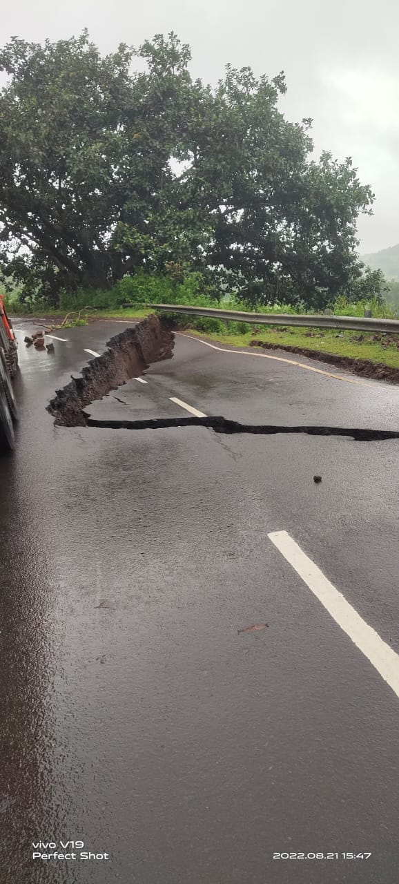 MP Chhattisgarh road link broken