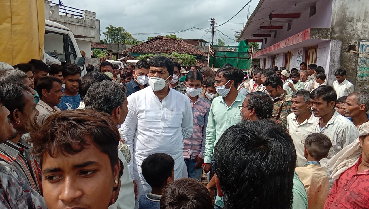 Former minister arrived to visit villages