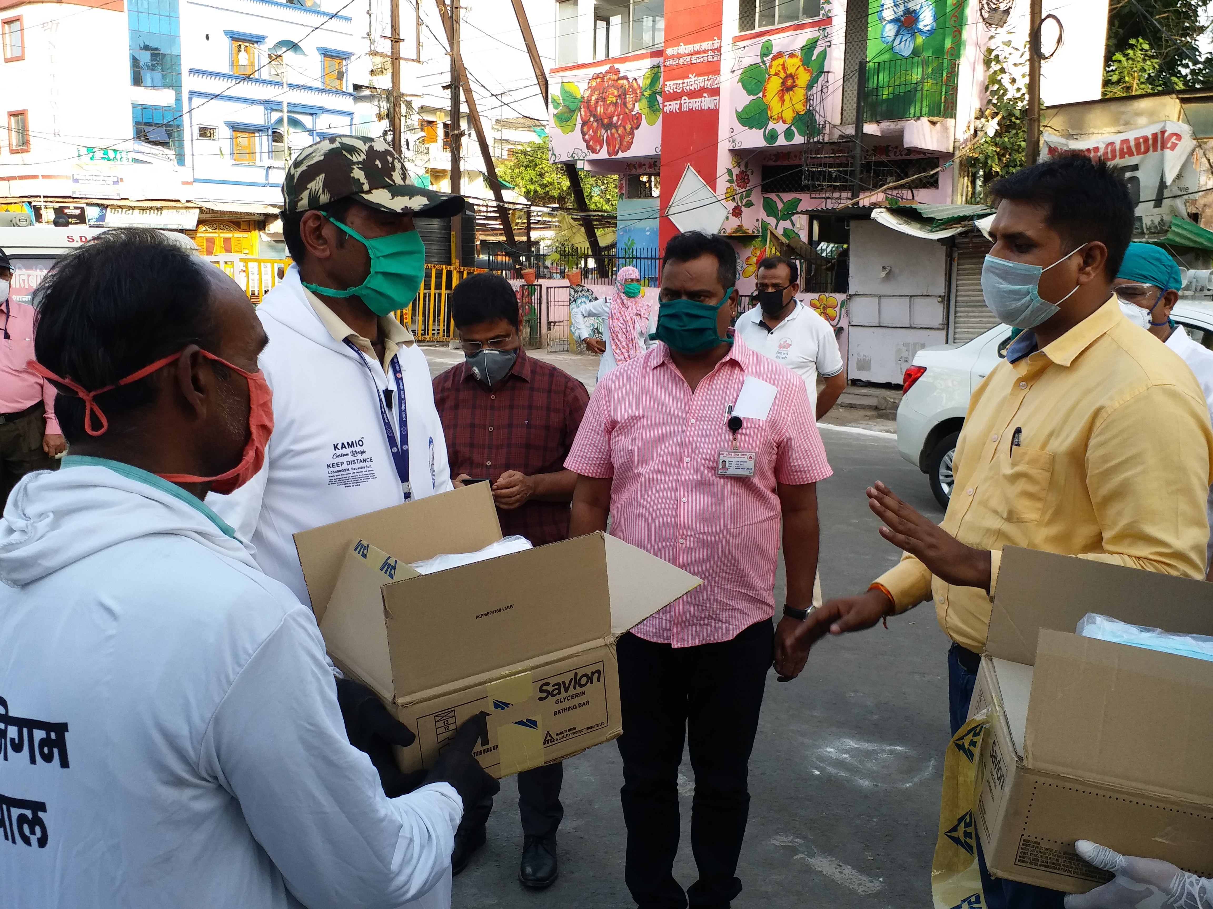 Distribution of soaps and masks